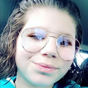 Meet your Posher, Margaret